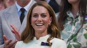 Kate Middleton reforzó su misión por la infancia con un look lady impecable. Kate Middleton reforzó su misión por la infancia con un look lady impecable.