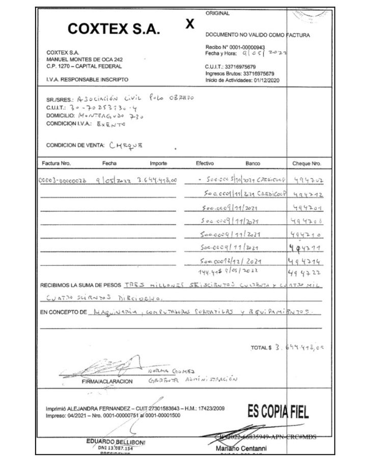 Una de las facturas que Coxtex S.A. emitió al Polo Obrero por mas de 3.6 millones de pesos Una de las facturas que Coxtex S.A. emitió al Polo Obrero por mas de 3.6 millones de pesos