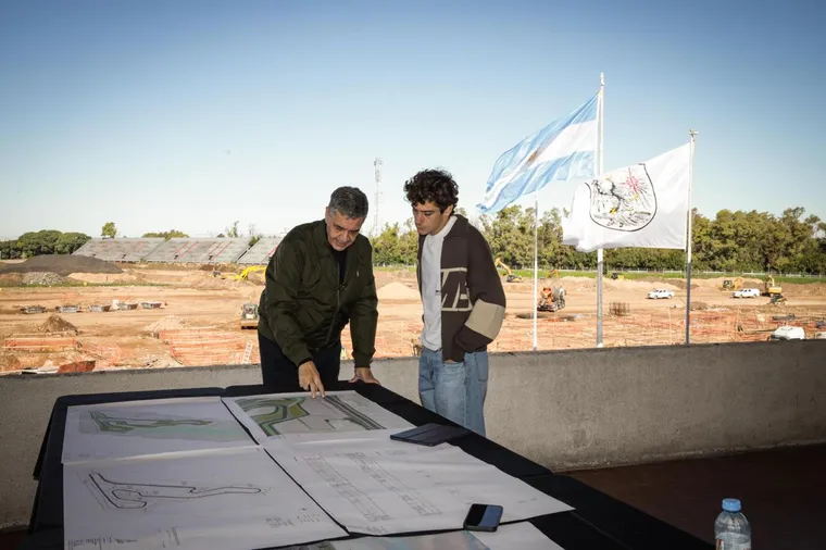 Junto al jefe de Gobierno, Franco Colapinto recorrió el autódromo que esta siendo remodelado.&nbsp;