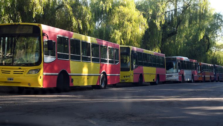 La decisión se suma al fin del traslado en colectivos y apunta a prevenir nuevos hechos de violencia en partidos locales. La decisión se suma al fin del traslado en colectivos y apunta a prevenir nuevos hechos de violencia en partidos locales.