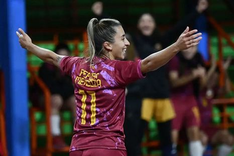 Mendoza le ganó a Comodoro Rivadavia y jugará la final del Argentino de Selecciones de futsal femenino. Mendoza le ganó a Comodoro Rivadavia y jugará la final del Argentino de Selecciones de futsal femenino.