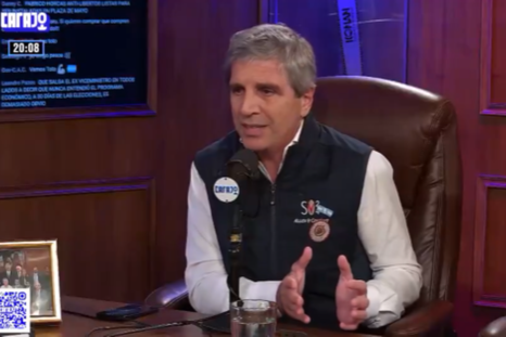 El ministro Luis Caputo estuvo el jueves en el streaming de Carajo. El ministro Luis Caputo estuvo el jueves en el streaming de Carajo.