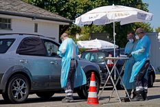 leve descenso de contagios y muertes por covid-19 en argentina leve descenso de contagios y muertes por covid-19 en argentina