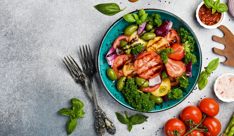 Una ensalada colorida muy completa, perfecta para el verano