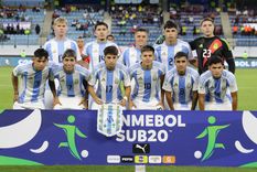 La Selección Argentina Sub 20 ya confirmó a los 21 futbolistas que representarán al país en el Mundial de Chile 2025 bajo la dirección técnica de Diego Placente.