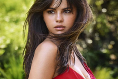 Selena Gomez siempre nos deleita con looks auténticos y elegantes. Foto: Instagram  selenagomez