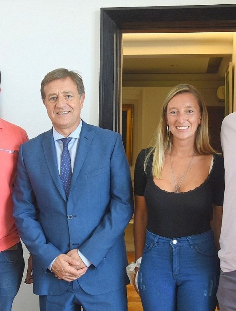 Rodolfo Suarez y Daniela Torres Foto: Twitter Juventud Radical