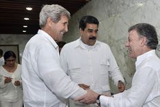 Con la paz en Colombia como escenario, qué le dijo John Kerry a Maduro