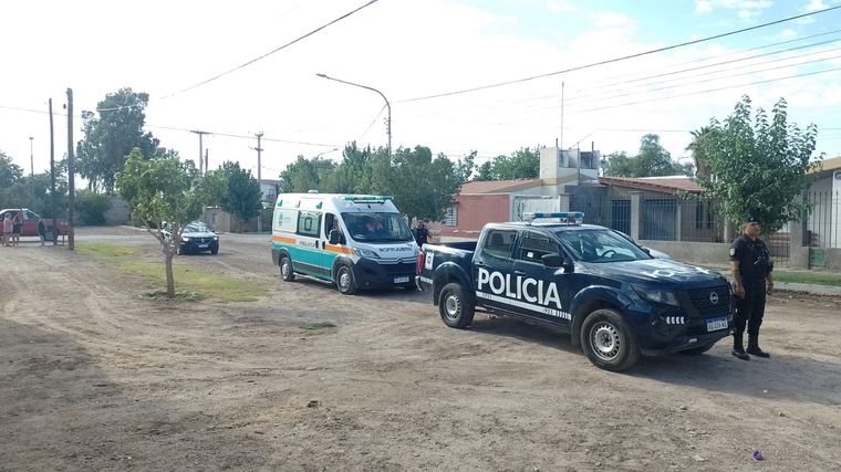 La Policía en el lugar de San Martín en donde ocurrió el hecho Foto: Gentileza