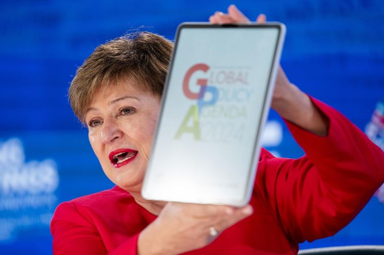 Kristalina Gerogieva en su exposición en las reuniones de Primavera del FMI Foto: EFE