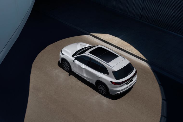 Geely Auto anuncia los precios de Starray EM-i y E5