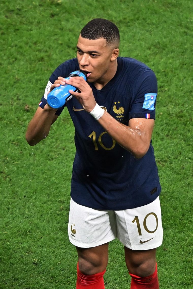 Mbappé y una frase de destrato hacia el fútbol argentino y sudamericano. Foto: EFE