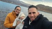 Nahuel Gallo, el gendarme argentino secuestrado en Venezuela por el régimen de Nicolás Maduro, junto a su esposa, María Alexandra Gómez, y su hijo. Foto: X (@gg_alexand95764) Nahuel Gallo, el gendarme argentino secuestrado en Venezuela por el régimen de Nicolás Maduro, junto a su esposa, María Alexandra Gómez, y su hijo. Foto: X (@gg_alexand95764)