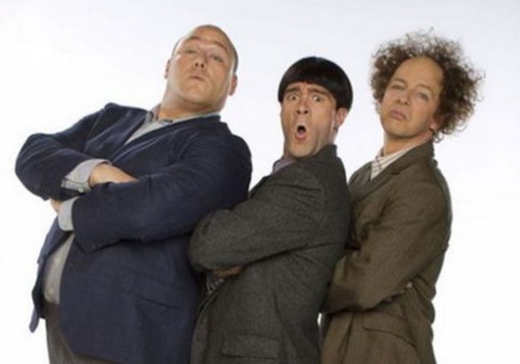 Estos son Los Tres Chiflados 2012.