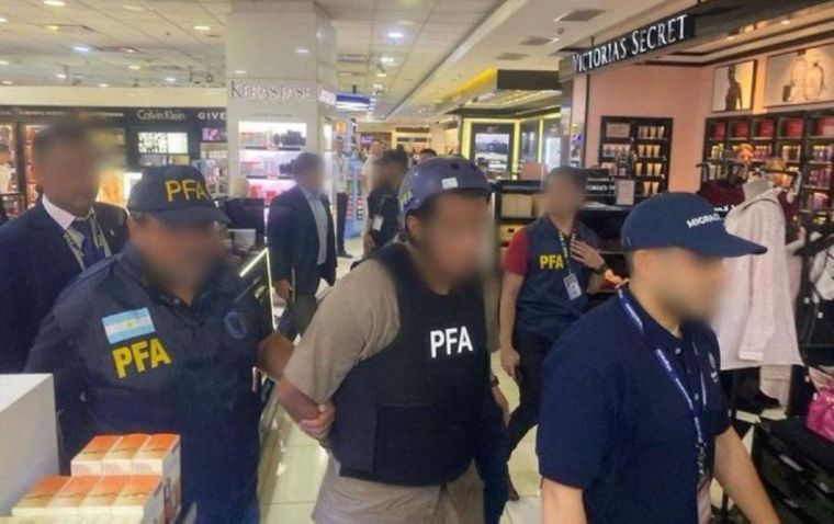 El hombre relacionado al Tren de Aragua había sido deportado de Estados Unidos por ingreso ilegal.