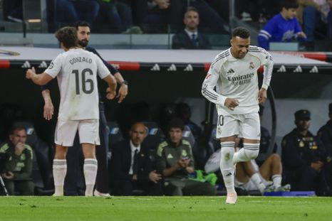 Kylian Mbappé fue suplente e ingresó en el segundo tiempo en el Real Madrid. Kylian Mbappé fue suplente e ingresó en el segundo tiempo en el Real Madrid.
