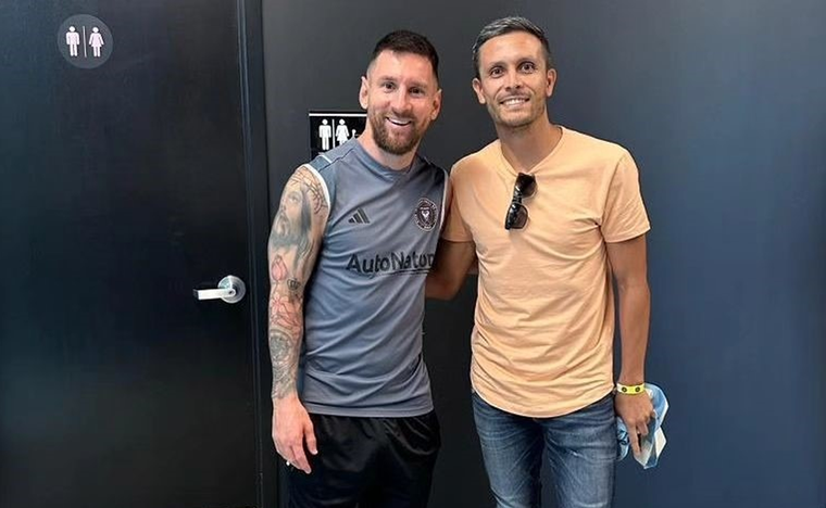 Marcos Mondaini posó con Messi. Foto: IG Mondaini
