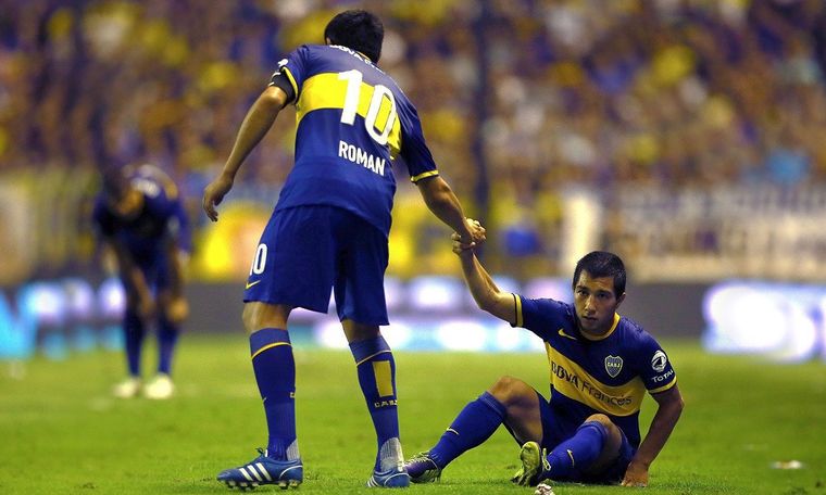 Surgió de las inferiores y debutó profesionalmente en 2014 con la camiseta de Boca.
