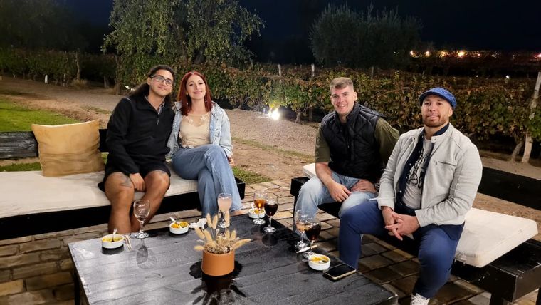 Lucas Trípode, Daniela Gómez, Nicolás Corrales y Federico Sentavit. Lucas Trípode, Daniela Gómez, Nicolás Corrales y Federico Sentavit.