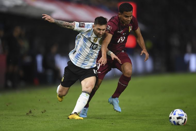 La Selección argentina finalmente se enfrentaría a Venezuela en un amistoso a jugarse en octubre en Chicago.