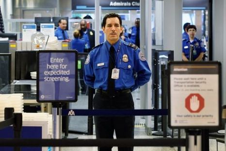 Cielos tranquilos, el programa secreto con el que el gobierno de Estados Unidos espía a los pasajeros en los vuelos