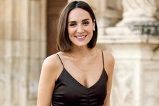 Tamara Falcó nos muestra cuál es el estilo de vestido que todas necesitamos en nuestro armario Foto: Hola!