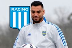 Romero donó artículos de gimnasio a Racing pese a las críticas que le cayeron por firmar en Boca. Romero donó artículos de gimnasio a Racing pese a las críticas que le cayeron por firmar en Boca.