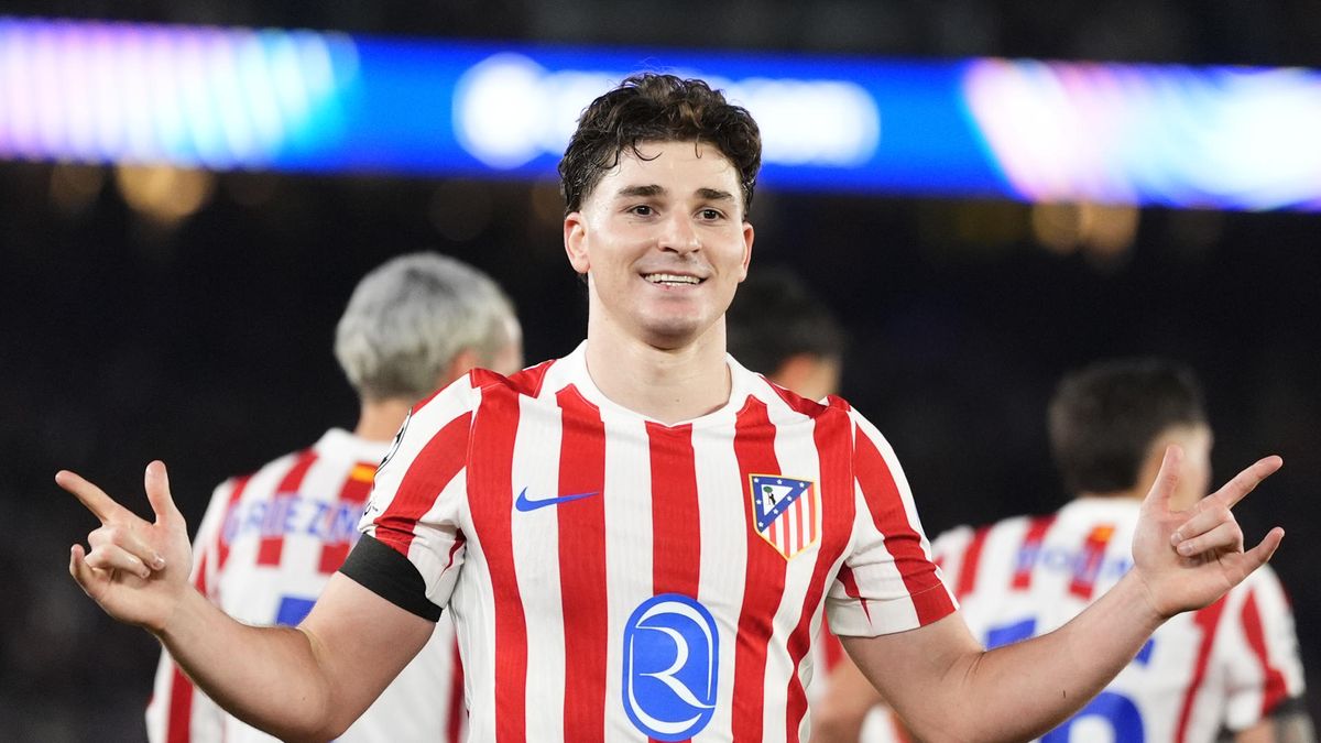 La tajante postura del Atlético de Madrid con Julián Álvarez ante el interés de Barcelona y otros grandes
