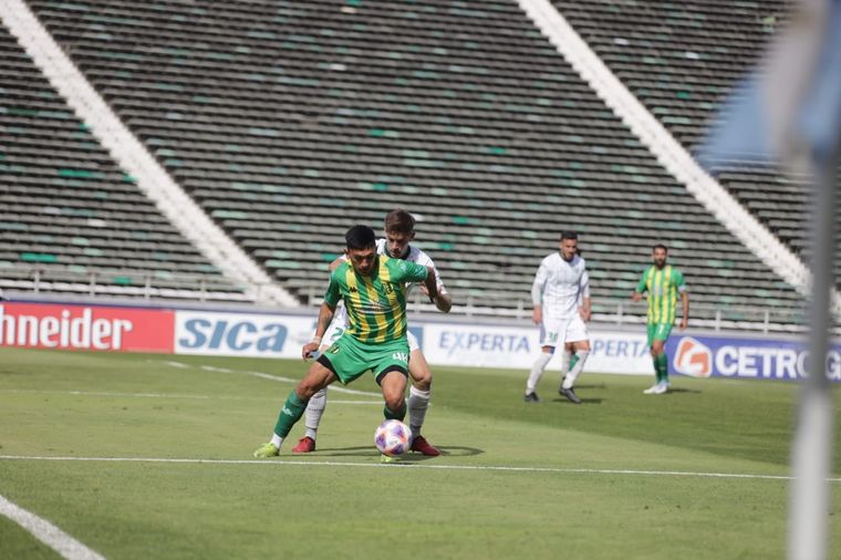 Aldosivi perdió con Banfield y bajó a la segunda categoría.