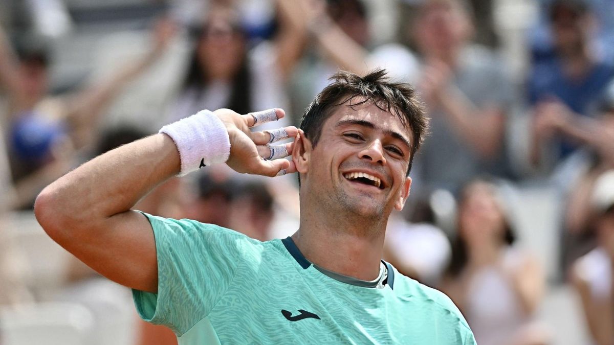 Mariano Navone logró su mejor triunfo en su carrera: le ganó al 5° del mundo y avanzó en el Masters de Roma