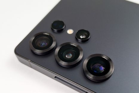 Los nuevos diseños de Samsung modifican la disposición de las cámaras traseras. Los nuevos diseños de Samsung modifican la disposición de las cámaras traseras.