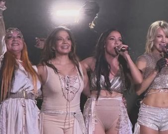 El cuarteto actual de Bandana brilló en una noche a puro pop y recuerdos en el Gran Rex. / Instagram @virginiadacuhna