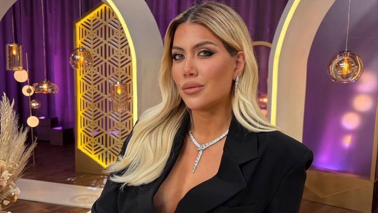 Mirá el look de Wanda Nara. Mirá el look de Wanda Nara.