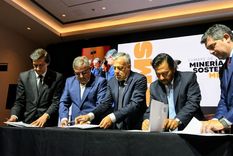 ranking de politicos: en que puesto terminaron el ano cornejo y los intendentes