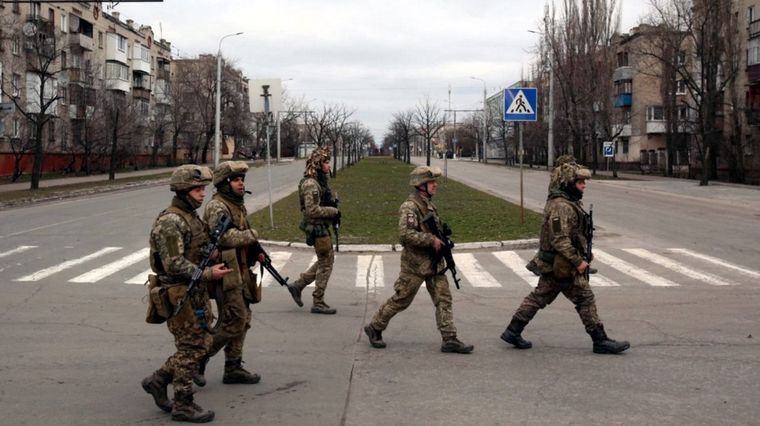 Kiev está sitiada por las fuerzas rusas. Foto: California18.