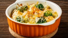 Macarrones con brócoli y gambas Una receta simple y en pocos pasos para sorprender a tu familia. Foto: Shutterstock