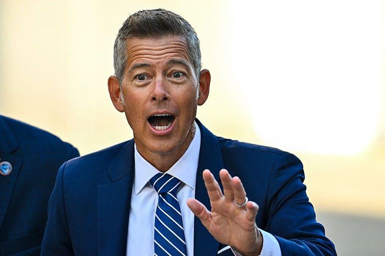 El administrador de la NASA Sean Duffy ha asegurado que "los chinos quieren volver a la Luna antes que nosotros. Eso no va a suceder".