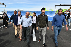 El goernador de Chubut, Ignacio Torres, en la inauguración de una obra que fue obturada por el kirchnerismo.&nbsp;