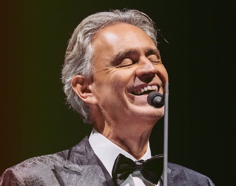 El programa incluirá actuaciones del maestro Andrea Bocelli, Village People y Robbie Williams.