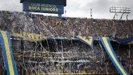 Sancionaron a Boca por el recibimiento en el Superclásico.