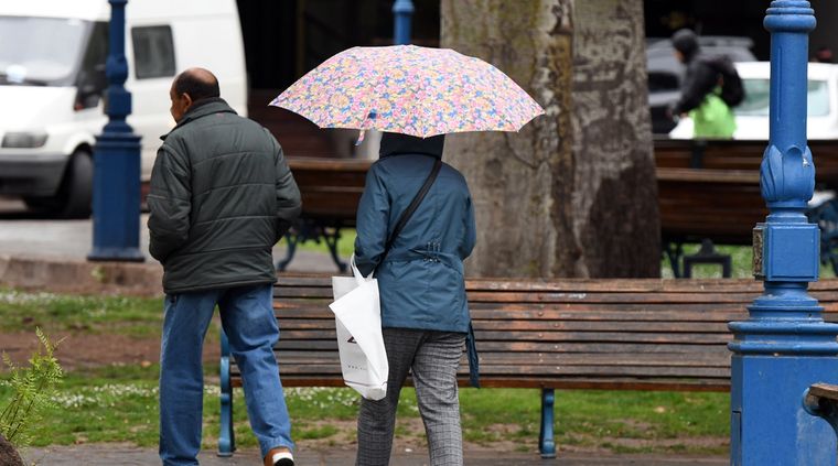 El fin de semana el cielo estará parcialmente nublado y podrían presentarse lluvias aisladas. Foto: ALF PONCE MERCADO / MDZ