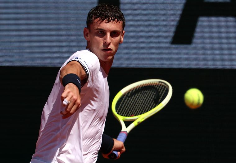 Juan Manuel Cerúndolo hizo historia: venció a Sinner en Roland Garros