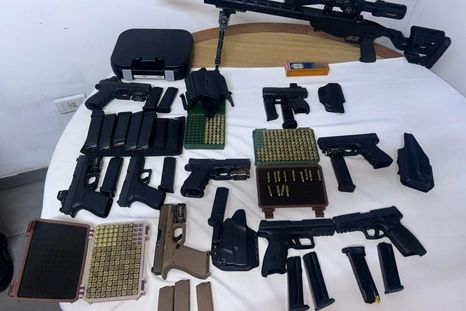 El operativo se desplegó en Godoy Cruz tras detectar una presunta práctica de tiro en una zona no habilitada. El operativo se desplegó en Godoy Cruz tras detectar una presunta práctica de tiro en una zona no habilitada.