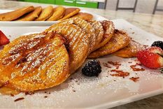 hot cakes vs. pancakes: la diferencia que todos quieren saber y sus recetas sencillas