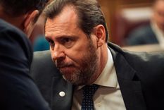 El ministro español Óscar Puente negó haber llamado “drogadicto” a Javier Milei y ahora le adjudicó tomar “una medicación”
