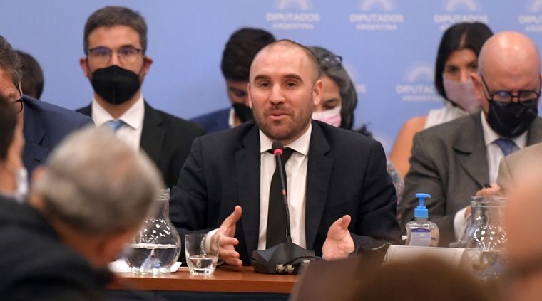 Los propios, le votaron en contra del endeudamiento a Martín Guzmán. Foto: TELAM