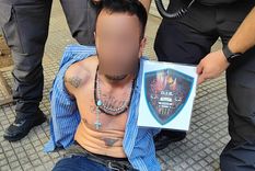 Un ladrón fue reducido por la policía con una pistola Taser. Foto: Prensa Policía de la Ciudad. Un ladrón fue reducido por la policía con una pistola Taser. Foto: Prensa Policía de la Ciudad.