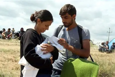 Si no es por el cielo o por la paz, piensen al menos que este infierno también les puede tocar. Si no es por el cielo o por la paz, piensen al menos que este infierno también les puede tocar.