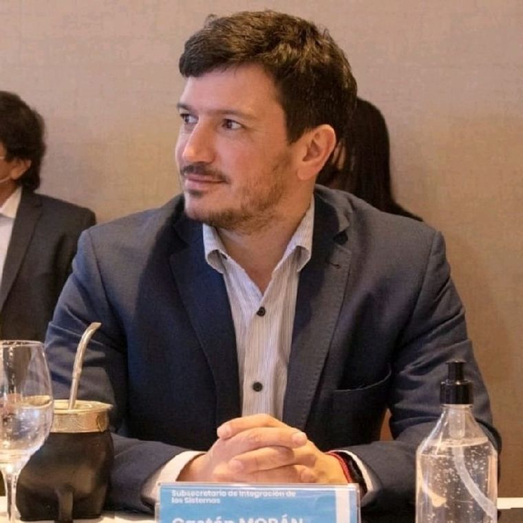 Gastón Morán es un bioquímico recibido en la Universidad de Morón. Gastón Morán es un bioquímico recibido en la Universidad de Morón.