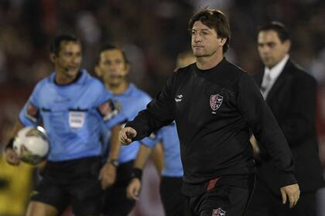 Hace 12 años, Alfredo Berti dirigió a Newell´s durante cinco partidos en la Libertadores y terminó con saldo a favor. Hace 12 años, Alfredo Berti dirigió a Newell´s durante cinco partidos en la Libertadores y terminó con saldo a favor.